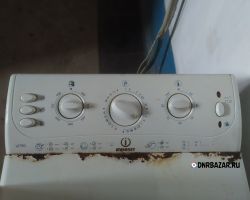 Продам стиральную машинку Indesit 